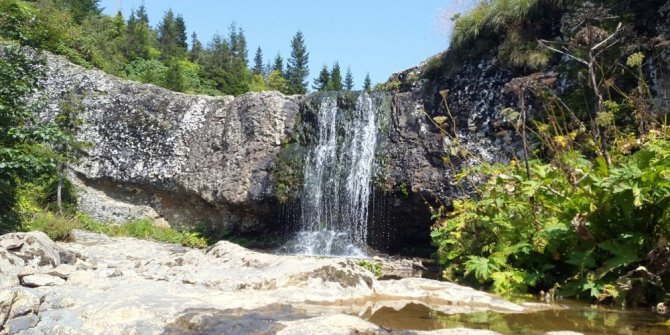 Sandık Gölü ve Şelalesi ilgi bekliyor