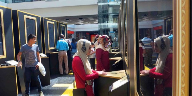 Görme engelliler ‘Tablolar konuşuyor’ sergisini gezdi