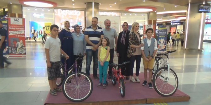 Malatya Park’ta düzenlenen yarışmada dereceye girenlere ödülleri verildi