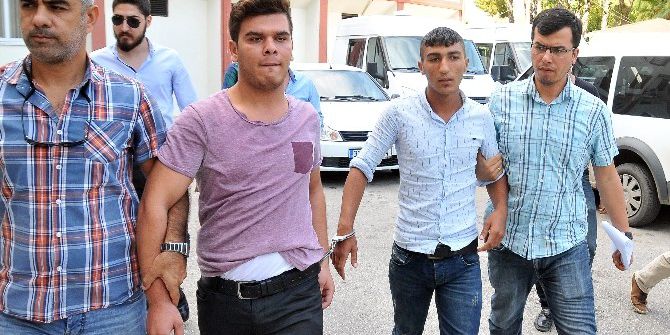 Cinayet Zanlısının Rahat Tavırları ’Pes’ Dedirtti