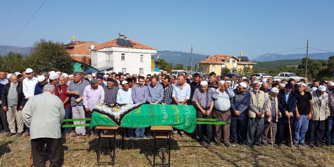 Cumhuriyet nine vefat etti