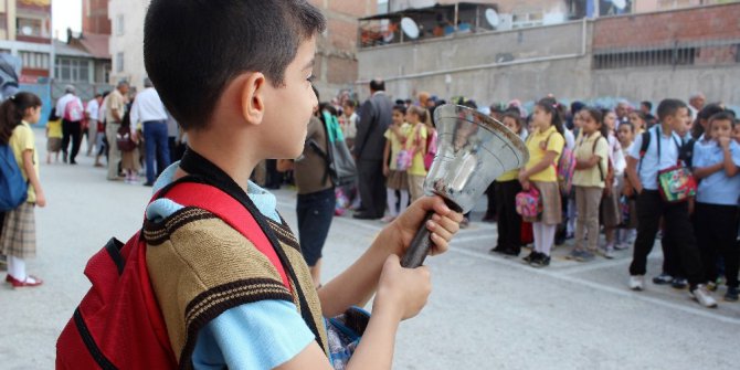 Elazığ’da 125 bin öğrenci ders başı yaptı