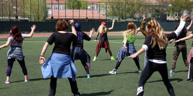 Yenimahalle’de spor zamanı