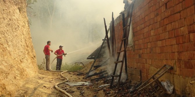 Köy muhtarından ‘yangın savaşçıları’na övgü