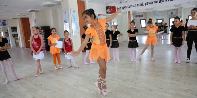 Odunpazarı’nda bale eğitimi devam ediyor