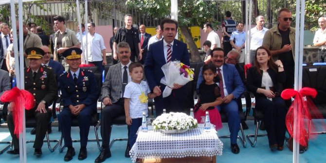 Güneydoğu’da ilk ders zili coşkuyla çaldı