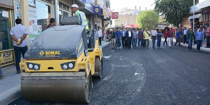 Ceylanpınar’da Asfaltlama Çalışması
