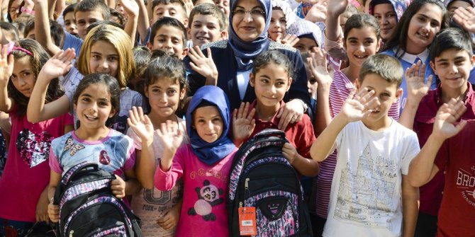 Meram Belediyesi’nden eğitim hediyesi