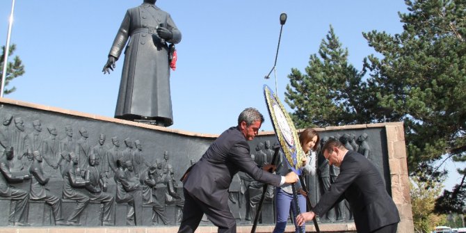 Erzurum’da ders zili çaldı