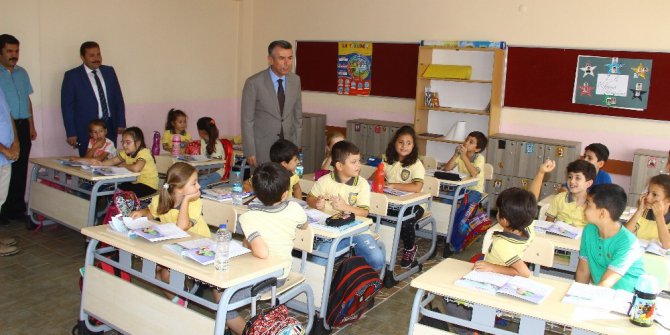 23 bin öğrenci için ders zili çaldı