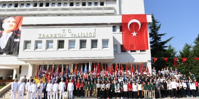 Trabzon’da 140 bin öğrenci ders başı yaptı