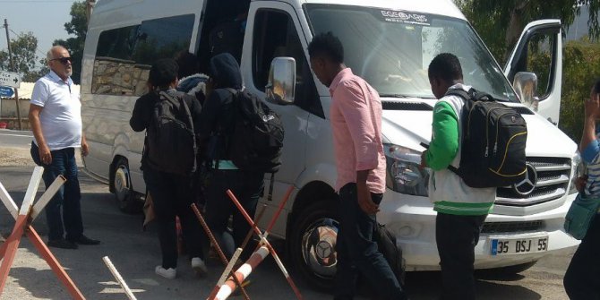 Çalılıkların arkasına saklanan 57 Suriyeli yakalandı