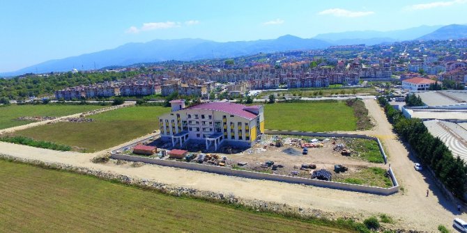 Eğitim kenti Başiskele’ye iki okul daha