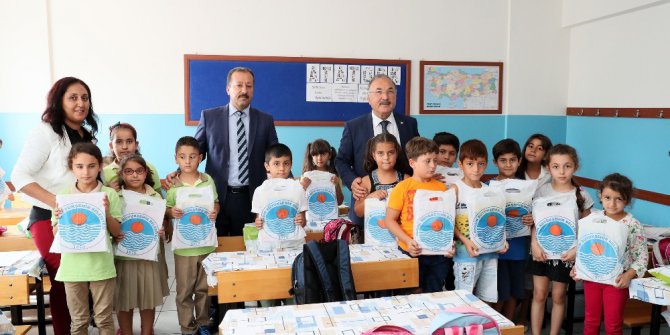 Büyükşehir Belediyesi, 40 bin kırtasiye seti dağıtacak