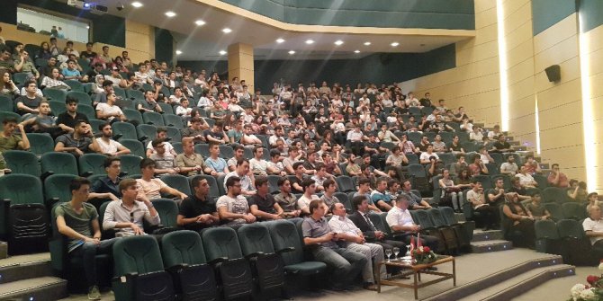 SAÜ Teknoloji Fakültesi’nde ilk ders fakülte dekanından