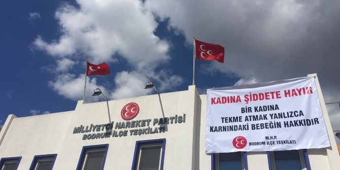Otobüste Darp Edilen Hemşireye Mhp’den Destek