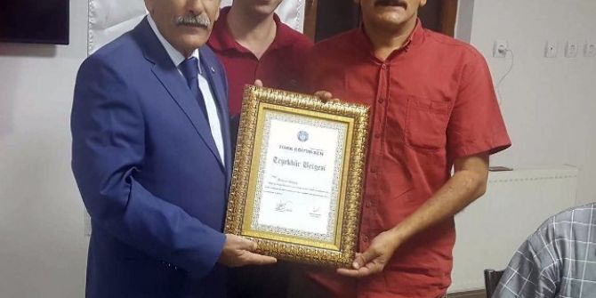 Türk Eğitim- Sen’den Başkan Maksut Büyük’e Veda Yemeği