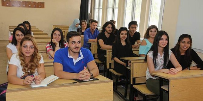 CÜ’de akademik yıl başladı