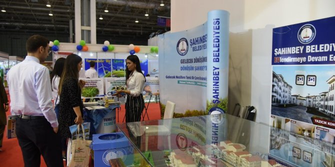 Geri dönüşüm ve Enerji Fuarında Şahinbey standına yoğun ilgi