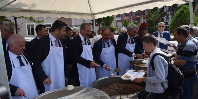 Tokat’ta 5 bin kişiye ahi pilavı ikramı