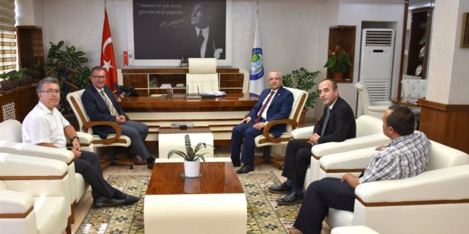 Başkan Kayda’ya fakülte teşekkür ziyareti