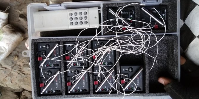 Hakkari’de mağarada çok sayıda mühimmat ele geçirildi