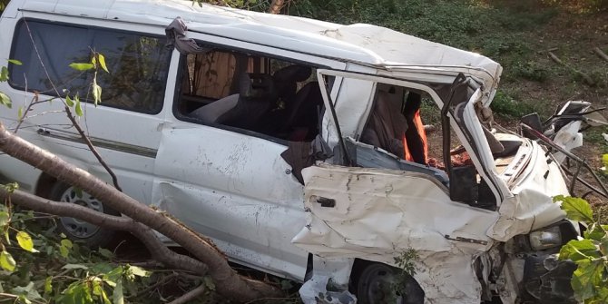 Kastamonu’da araç şarampole devrildi: 1 ölü, 1 yaralı