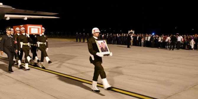 Şehit uzman çavuşun cenazesi Denizli’ye getirildi