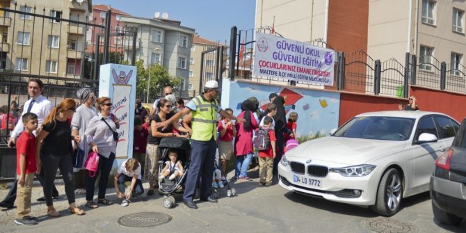 Maltepe’de okullar zabıtaya emanet
