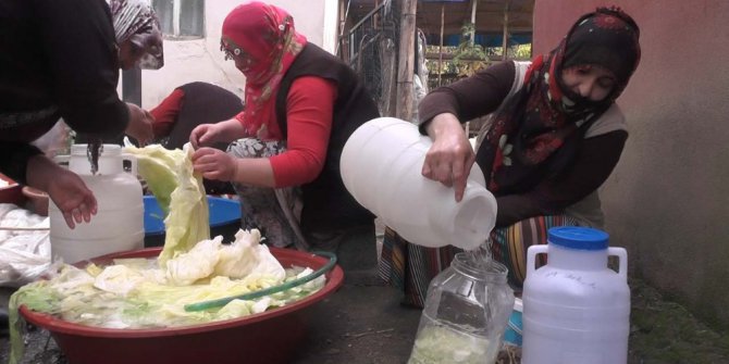 Bakan Özlü, ’çorti turşusu’nun tescilleneceğini duyurdu