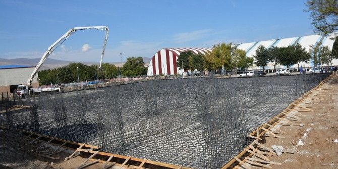 Tatvan’da "Fuar Sergi Alanı Ve Kongre Merkezi" Temel Atma Töreni