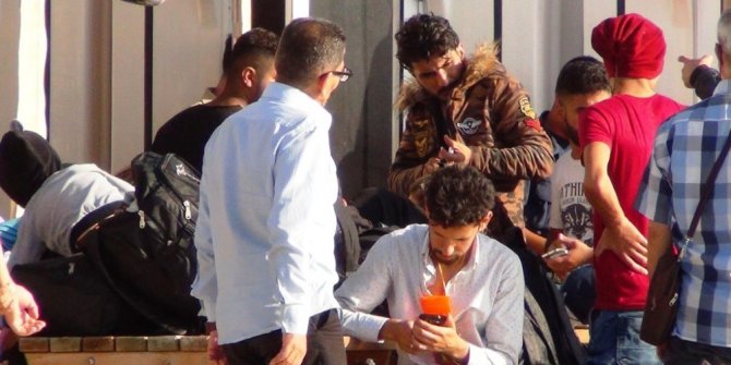 Ayvalık’ta 72 Suriyeli mülteci yakalandı
