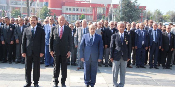 Gaziler Günü Düzce’de düzenlenen törenle kutlandı