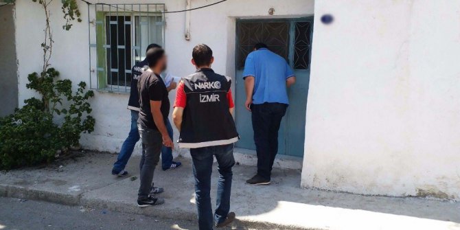 İzmir genelinde büyük uyuşturucu operasyonu