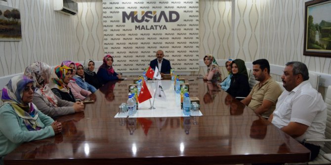 Kadın girişimcilerden MÜSİAD’a ziyaret