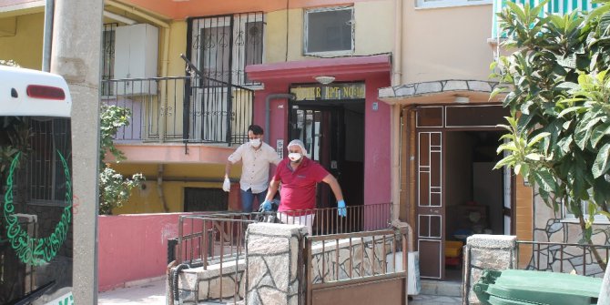 10 gündür haber alınamayan kadın evinde ölü bulundu