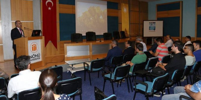 “Uluslararası Yapay Zeka ve Veri İşleme” Sempozyumu başladı