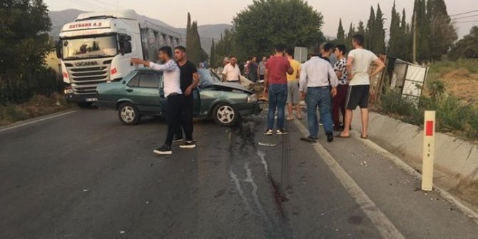 İzmir’de feci kaza: 4 yaralı