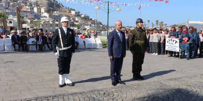 Kuşadası’nda Gaziler Günü kutlaması