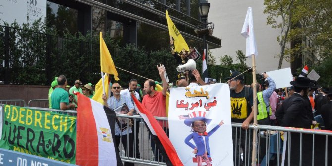 BM Genel Kurulu karşısında panayır gibi eylem