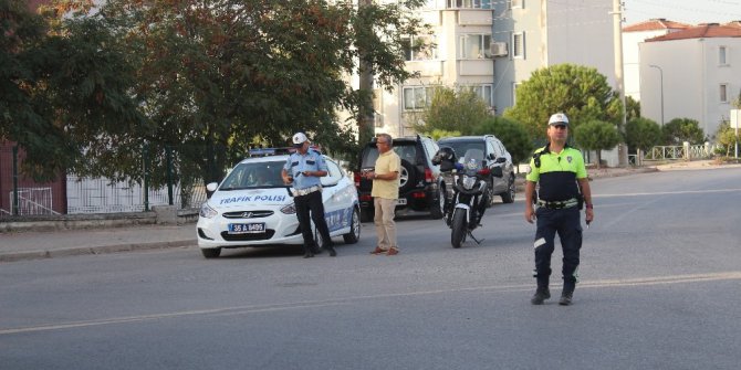 Bergama’da emniyetten servis araçlarına sıkı denetim