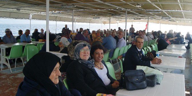 Bursalı Gazi Ve Şehit Yakınlarının Boğaz Sefası