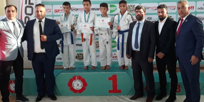 Şanlıurfa büyükşehir belediyesi judo takımından 2 madalya