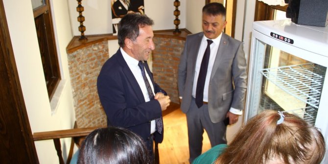 Vali Yazıcı Nar Kadın Kooperatifini ziyaret etti