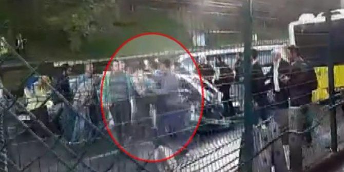 Şoföre Şemsiyeyle Saldıran Kişinin Gözaltına Alınması Kamerada