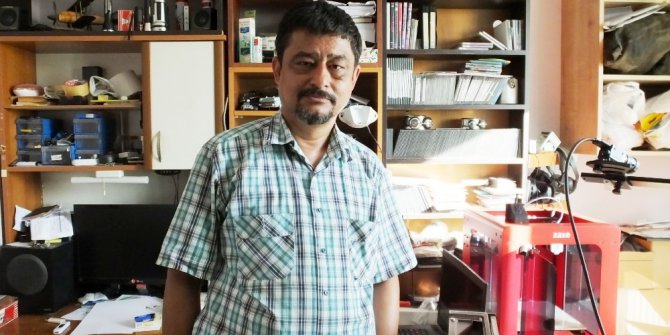 Burhaniyeli müdürün 10 parmağında 10 marifet