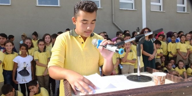 Burhaniye’de İlköğretim Haftası kutlandı