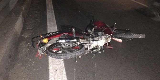 Trafik kazasında ehliyetsiz motosiklet sürücüsü hayatını kaybetti