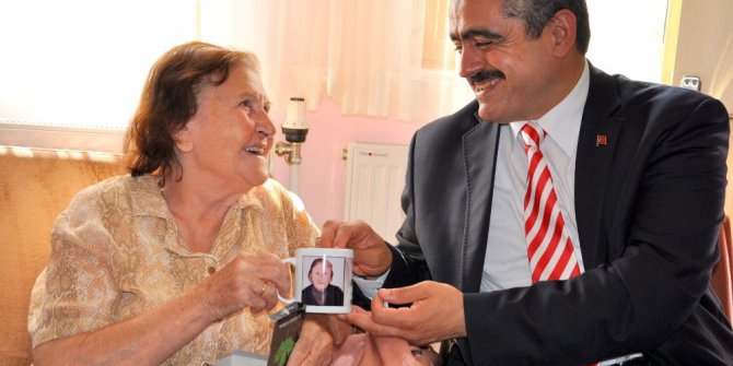 Başkan Haluk Alıcık, Dünya Alzheimer Günü’nü unutmadı