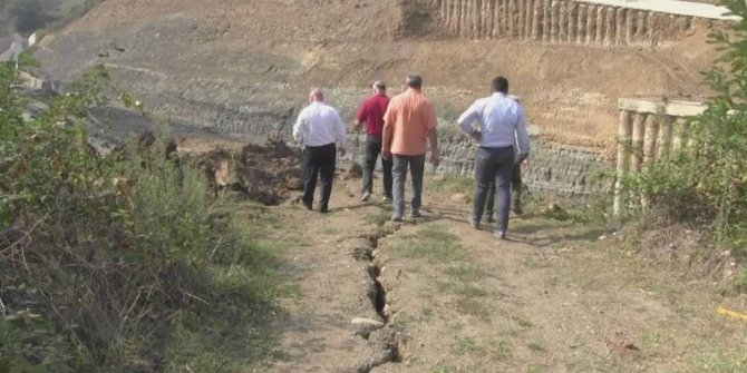 Ordu Çevre Yolu’na heyelan engeli